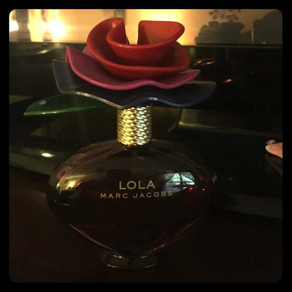Marc Jacobo Lola perfum 3/4 100 mil