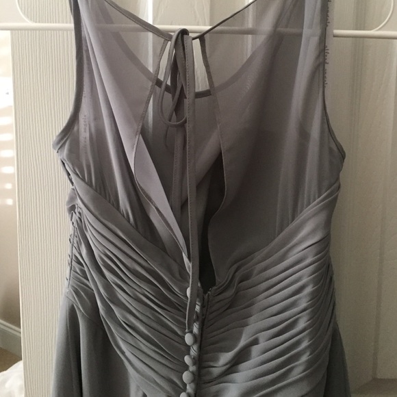 Formal dress - Picture 3 of 4