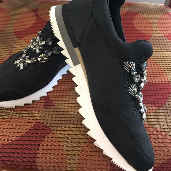 Joy and Mario sneakers - Picture 2 of 4