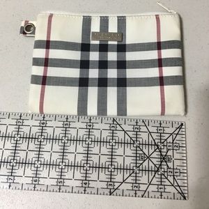Burberry fragrance bag