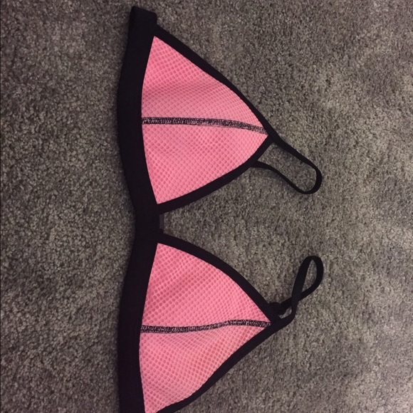 Triangl Bikini Top