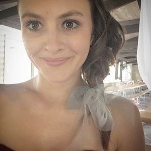 Meet your Posher, Candace