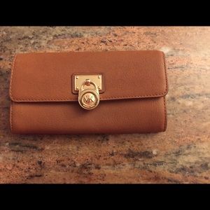 Michael Kors Leather Envelope Wallet