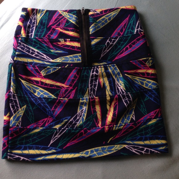 Pacsun bodycon skirt - Picture 2 of 2