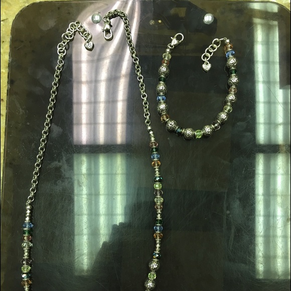 Brighton necklace and bracelet set.