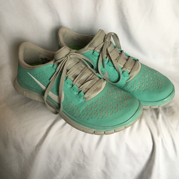 Tiffany blue Nike Free 3.0