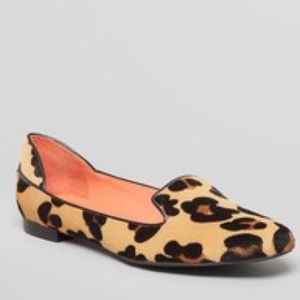 Via Spiga Smoking Flats / Loafers in Leopard