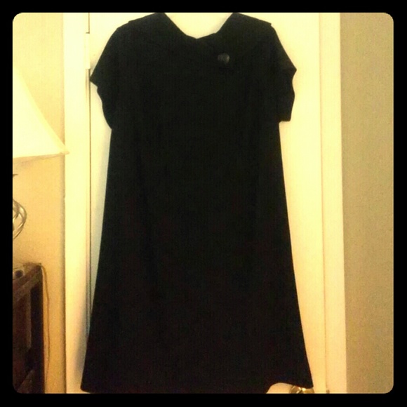 Never worn Black dress