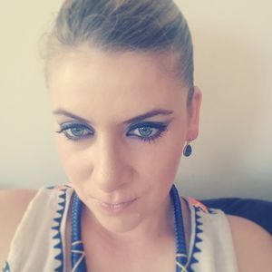 Meet your Posher, Marcia