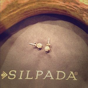 Silpada sparkle studs