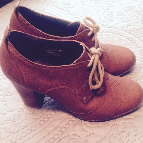 Frye Leather Oxford Lace up Boots Bootie