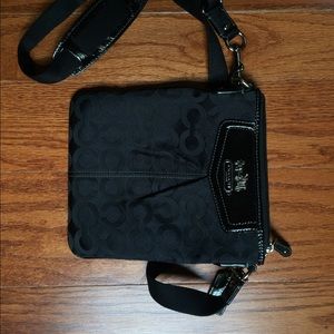 Like New Authentic Black Coach Crossbody Bag
