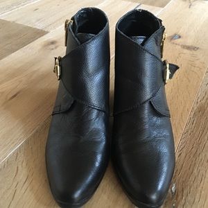 Dolce Vita leather ankle boots