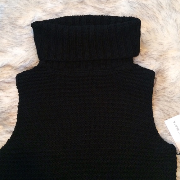 SUPER SALE Montana Chunky Turtleneck Sweater - Picture 4 of 4