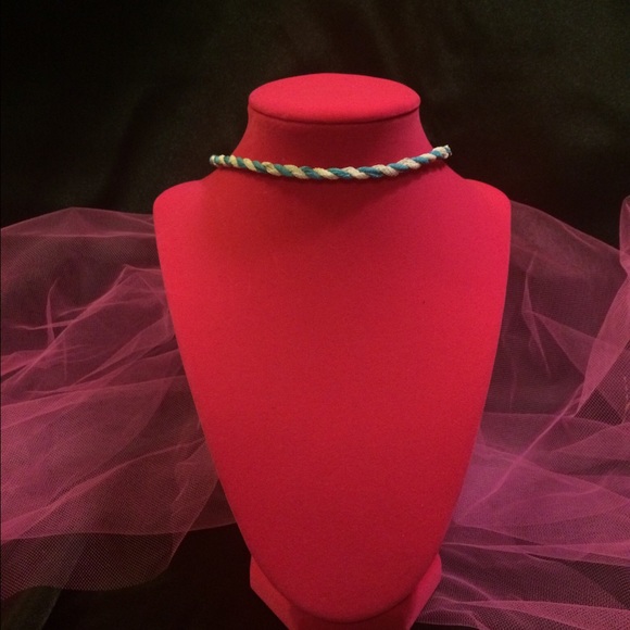 Handmade chocker - Picture 2 of 2