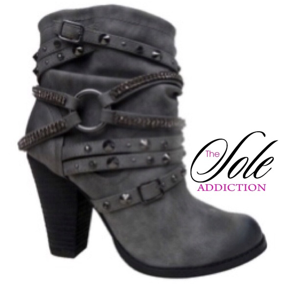 Not Rated Shoes - Swazy Gray Bling embellished Booties