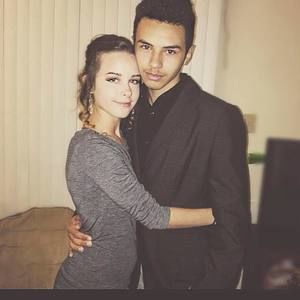 Meet your Posher, Caitlyn