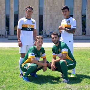 Meet your Posher, Adi