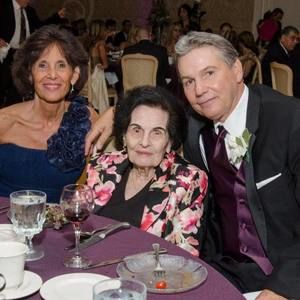 Meet your Posher, Sharon