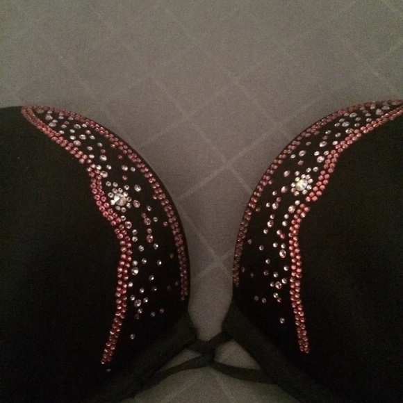 Victoria secret bombshell miracle 32B Swarovski