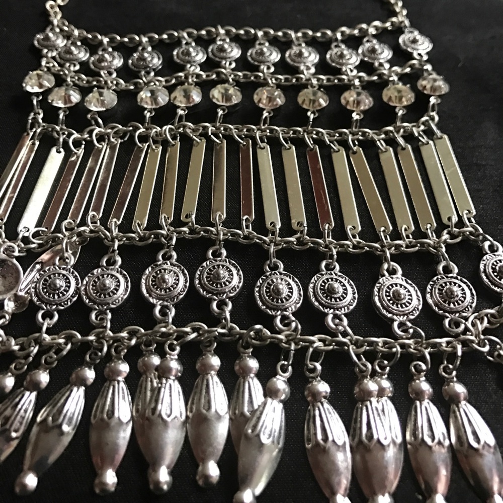 Necklace - Picture 2 of 4