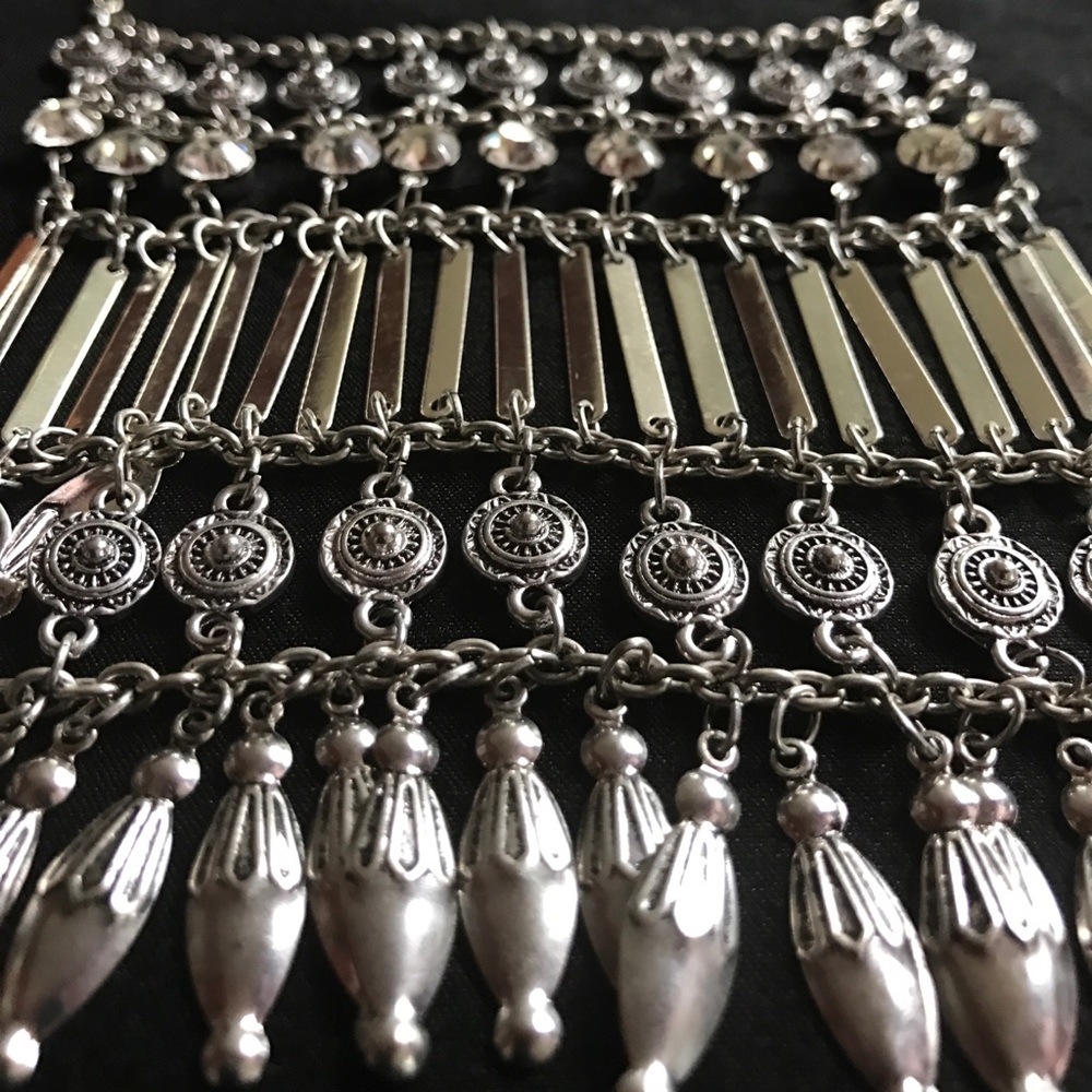 Necklace - Picture 4 of 4