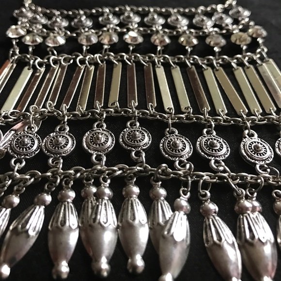 Necklace - Picture 4 of 4