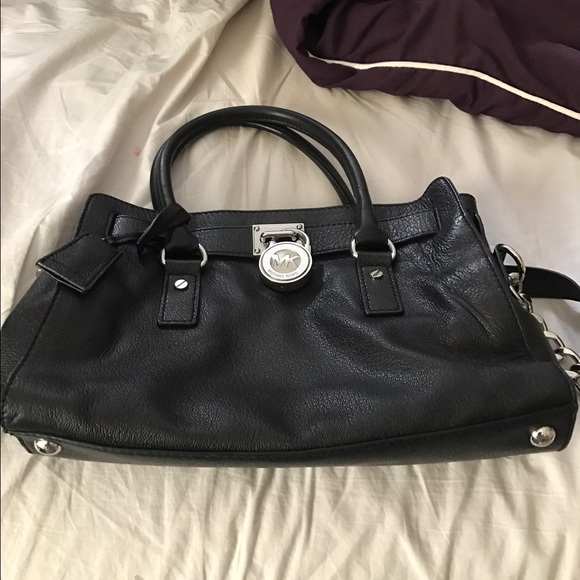 Michael Kors bag - Picture 1 of 4