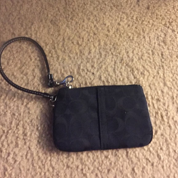 Coach signature collection change purse