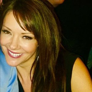 Meet your Posher, Francine