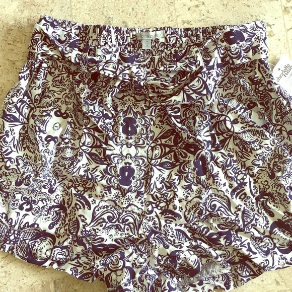 High waisted patterned shorts