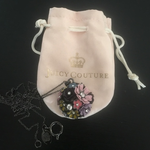 Juicy Couture Long Flower ball necklace