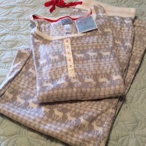 Jane and Bleeker fleece pajamas