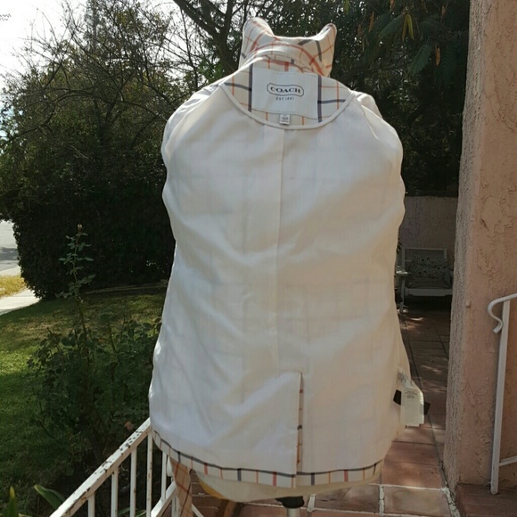 Coach  Coat  NWOT.  FLASH - Picture 3 of 7