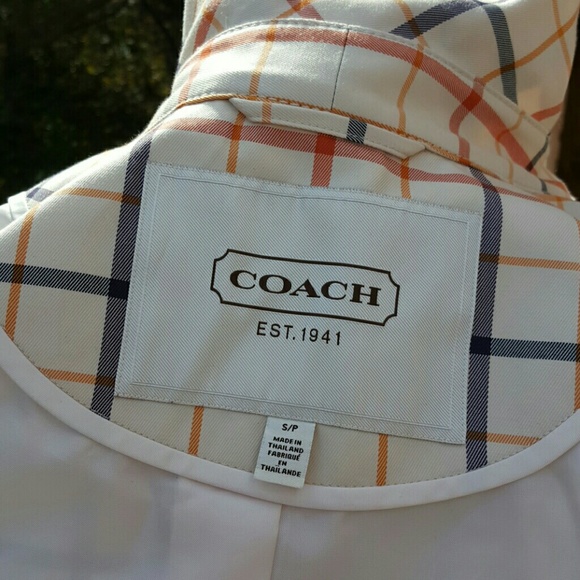 Coach  Coat  NWOT.  FLASH - Picture 4 of 7