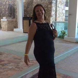 Meet your Posher, Jovita