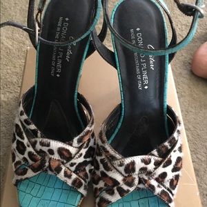Donald J. Pliner Animal print heel 2 1/2 inch.