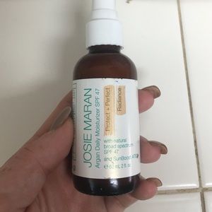 Josie Marian daily moisture radiance