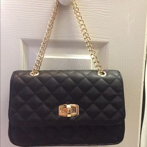 Express kilted go out purse