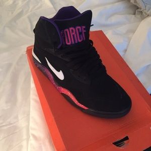 Nike Air Force 180
