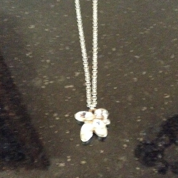 Gold and silver necklace and earring bundle - Picture 2 of 4