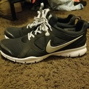 Nike free run shoes