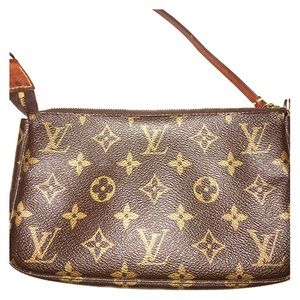 Louis Vuitton Pouchette