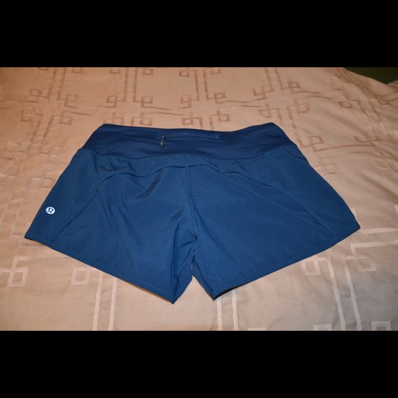 lululemon athletica Pants - Lululemon groovy runs size 6