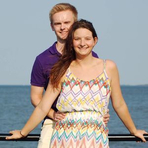 Meet your Posher, Halie