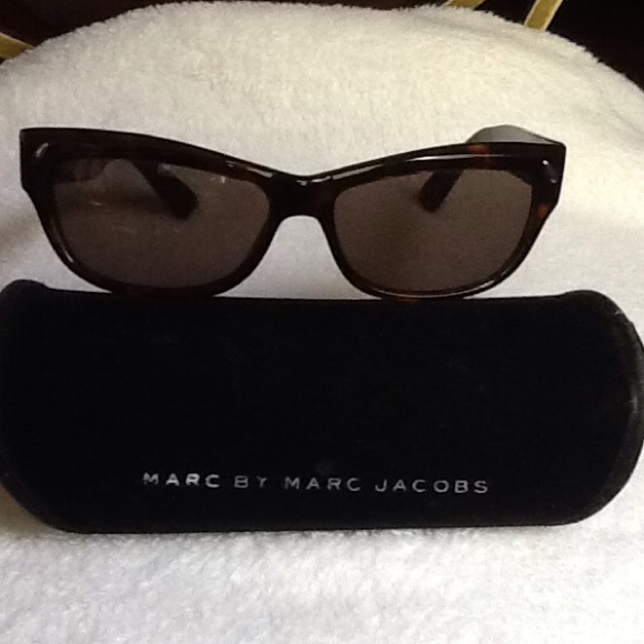 Marc Jacobs sunglasses