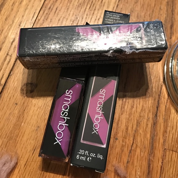 Smashbox Other - Smashbox lipgloss "ultra violet" BNWT 1 or all