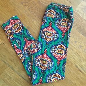 LLR one size leggings.