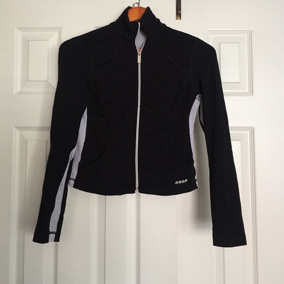 Bebe sport jacket size small
