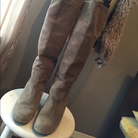 Lanvin suede wedge boots gray size 38 1/2